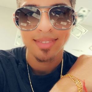 Meet your Posher, Luis angel